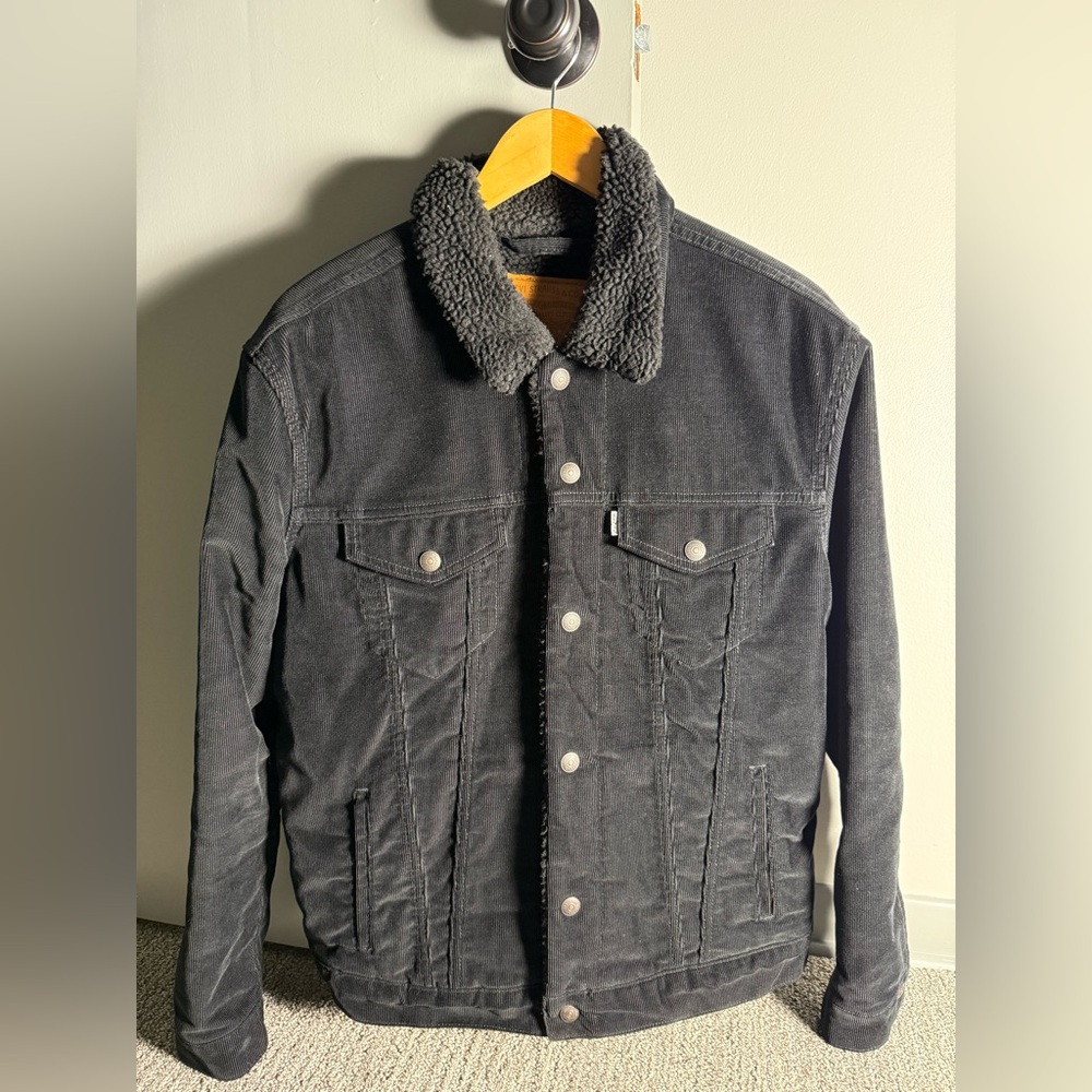 Levi Trucker Jacket